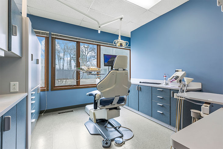 elgin-dentist-_0001_elgin-dentist-bender-dental-care-dental-chairs-5 Elgin Dentist bender dental care dental care 1